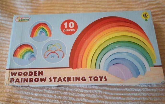 Houten speelgoed regenboog set, ongebruikt, Kinderen en Baby's, Ophalen of Verzenden, Zo goed als nieuw