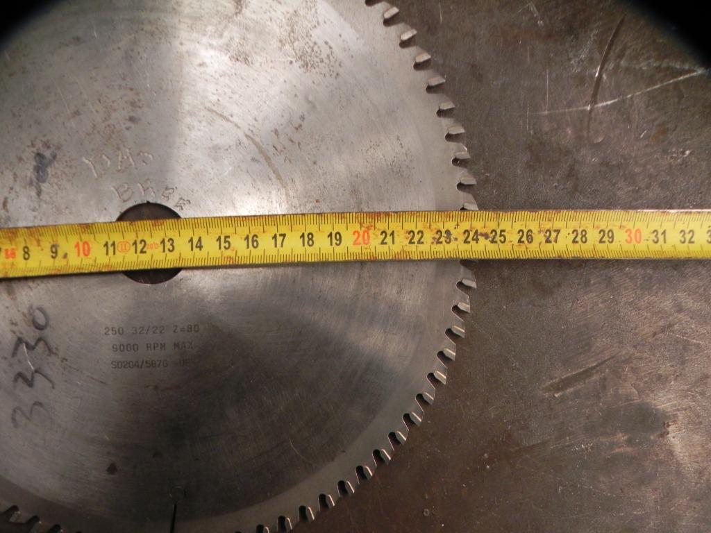 Zaagblad t.b.v hout Ø 250x32/22, Ophalen, Gebruikt
