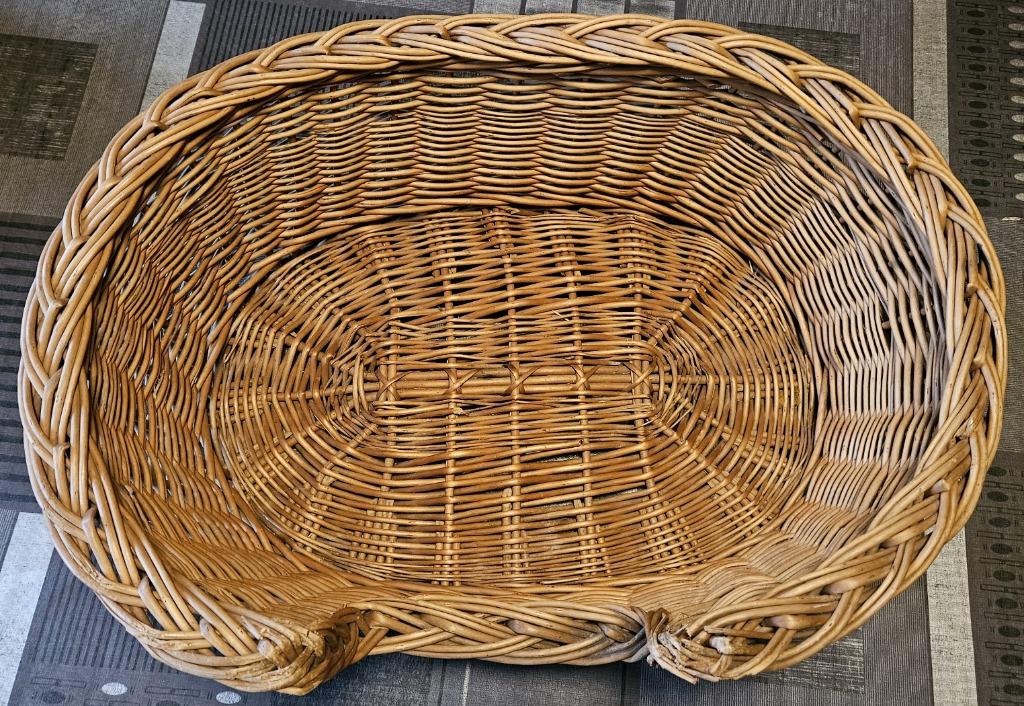 Rieten mand voor hond of kat, Dieren en Toebehoren, Kattenmanden, Ophalen, Gebruikt, Riet