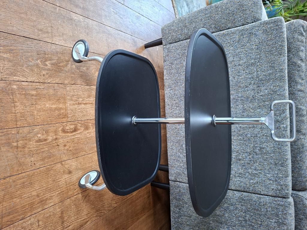 Table de service noire de Kartell by Citterio-Löw, Maison & Meubles, 25 à 50 cm, Métal, 50 à 100 cm, Enlèvement