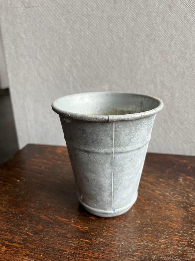 cache-pot en métal, Enlèvement ou Envoi