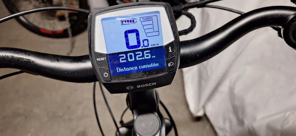 vélo élec. femme, victoria, bosch, taille S, Autres marques, 47 à 51 cm, 50 km par batterie ou plus, Comme neuf