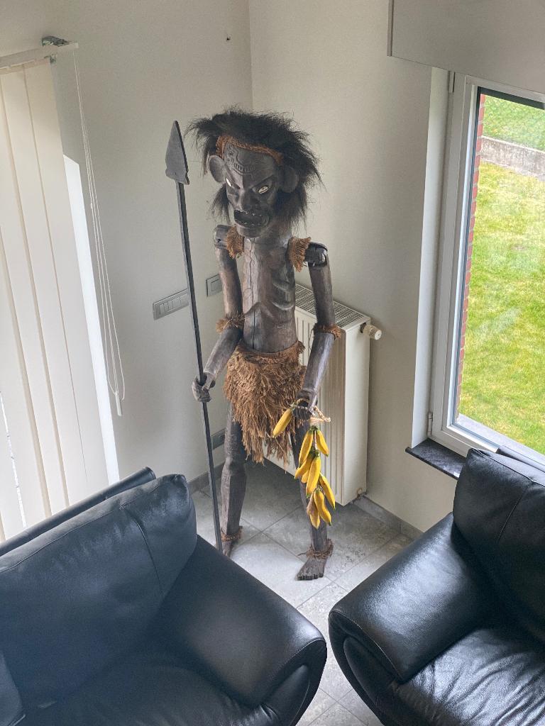 Guerrier sénégalais sculpté debout en bois, Antiquités & Art, Enlèvement ou Envoi