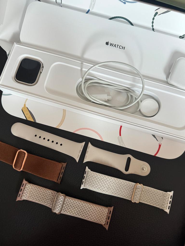 Apple Watch Series 8 41mm, Étanche, Avancer d'un pas, IOS, Comme neuf