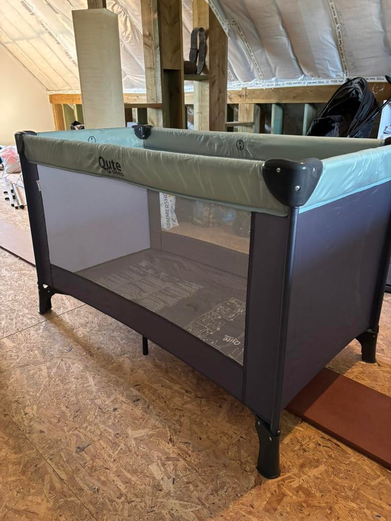 Reisbedje Qute Q-sleep, Ophalen, Zo goed als nieuw, Reisbedje