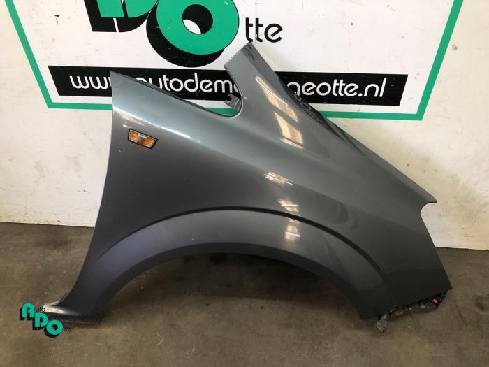 Aile avant droite d'un Opel Zafira B (Zafira B 05-) (Z155), Autos : Pièces & Accessoires, -, Opel, 3 mois de garantie, Utilisé