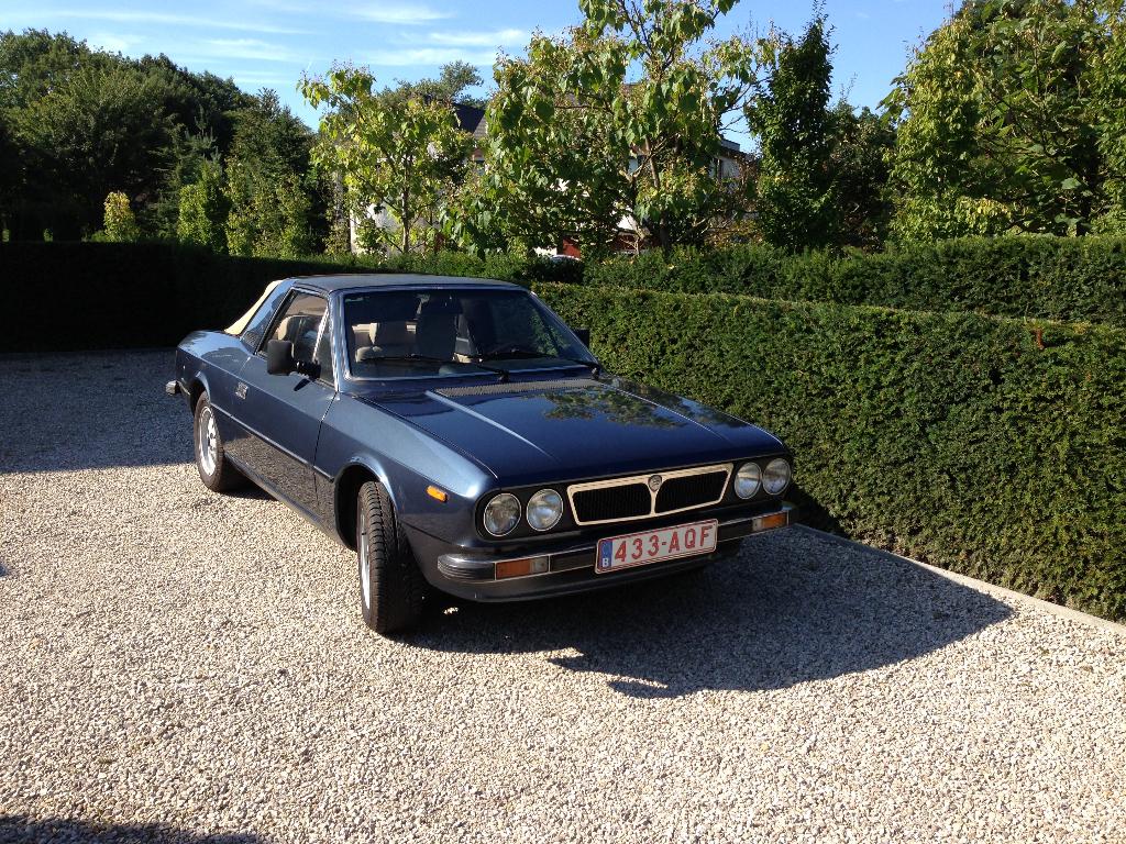 Oldtimer Lancia Beta coupé spidere, Auto's, Voorwielaandrijving, 4 zetels, Beige, 4 cilinders