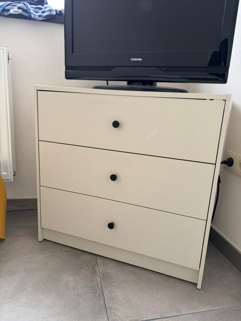 Commode +kleerkast+klein kastje, Ophalen, Zo goed als nieuw