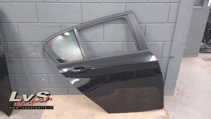 Portière 4portes arrière droite d'un BMW 1-Serie (668), -, 3 mois de garantie, Utilisé, Porte
