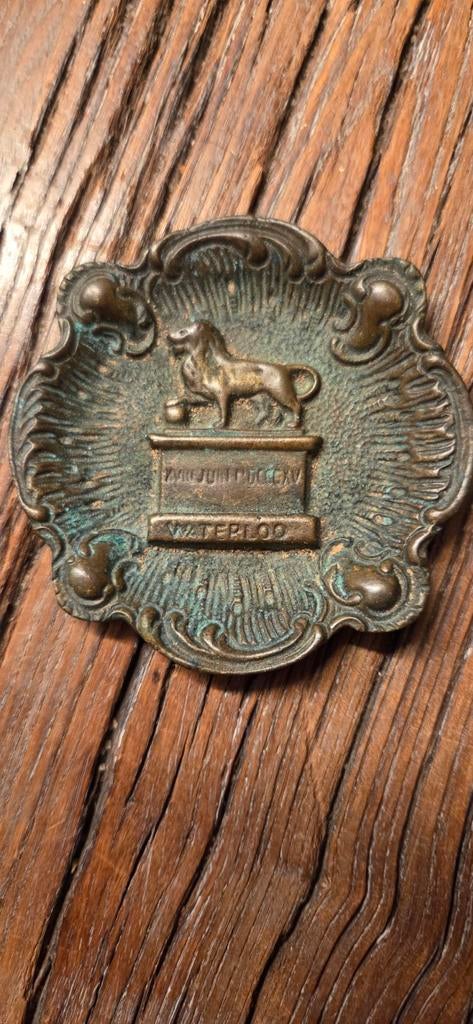 Waterloo/petite plaque commémorative en bronze., Collections, Enlèvement ou Envoi