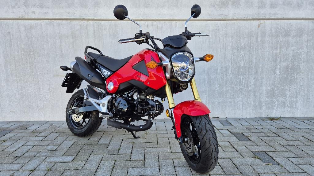 HONDA MSX 125 weinig kilometers en met garantie, Motos, Occasion, Permis Moto A1 minimum, Particulier, 1 cylindre