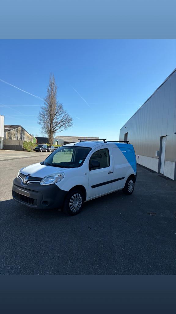 Renault Kangoo utilitaire léger, Autos, Camionnettes & Utilitaires, Particulier, Air conditionné, Bluetooth, Barres de toit, Rétroviseurs électriques