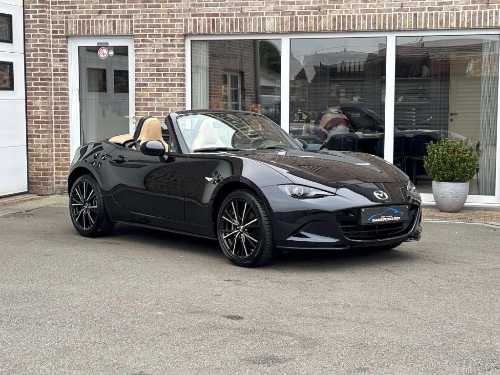 Mazda MX-5 2.0 ND KAZARI / MODEL 2024 / Fabriekswb, Autos, Cuir, Entreprise, Boîte manuelle, Entretenue par le concessionnaire