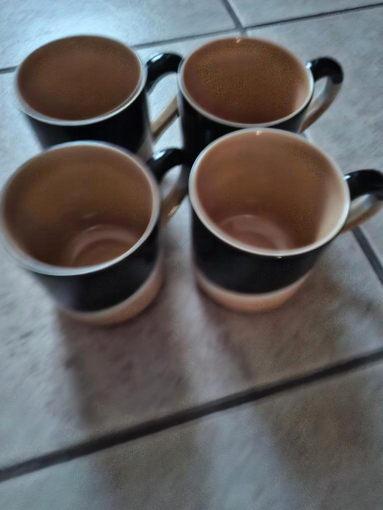 4 koffietassen "Oxfam", Maison & Meubles, Neuf, Enlèvement, Autres styles, Porcelaine