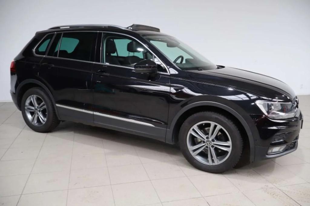 Volkswagen Tiguan Tiguan 1.4 TSI BMT DSG (automatique), Autos, 1395 cm³, Achat, Entreprise, https://public.car-pass.be/vhr/cd9481b0-8b2f-4914-b462-f511c8d94ddb