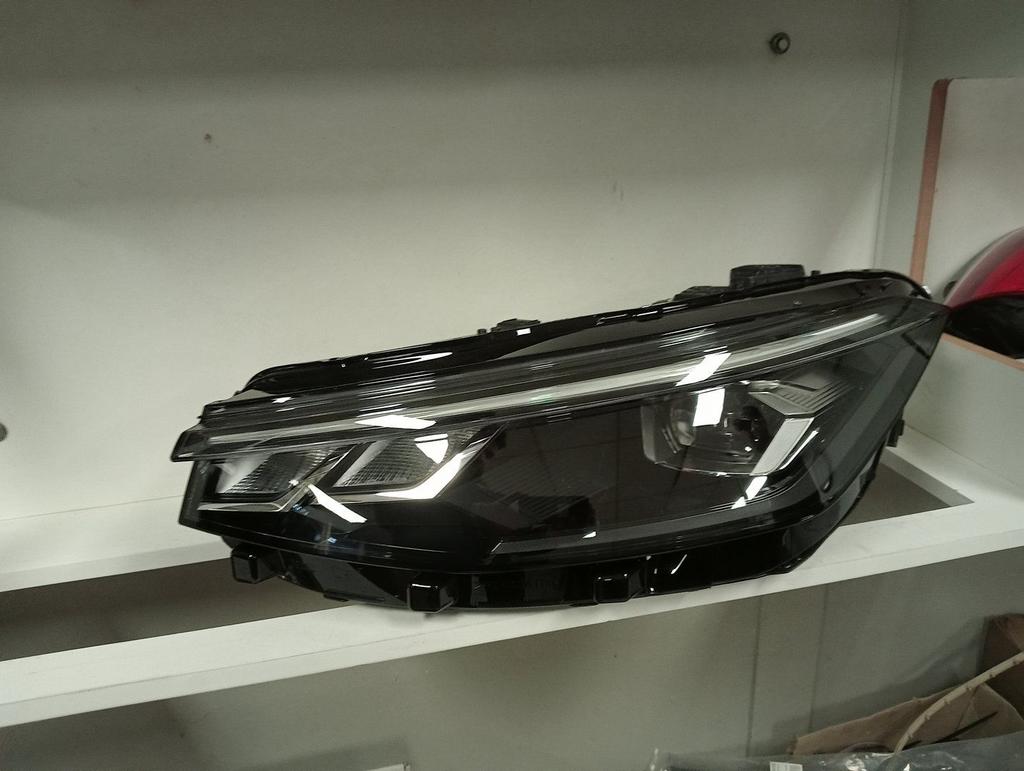 VW PASSAT 3J FULL LED KOPLAMP LINKS NIEUW ORIGINEEL, Gebruikt, -, Volkswagen, -