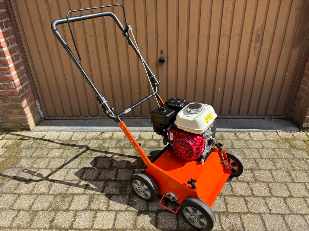 Scarificateur Elite 401, Jardin & Terrasse, Enlèvement, Utilisé, Essence