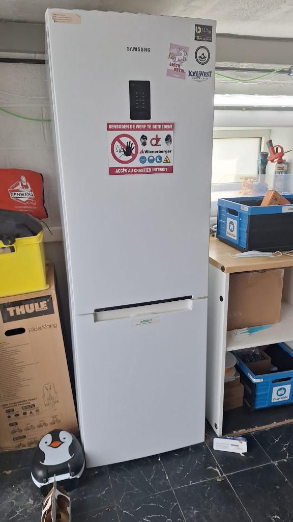 Samsung koelkast wist, Elektronische apparatuur, Koelkasten en IJskasten, Ophalen, 150 tot 200 liter, Gebruikt, 60 cm of meer