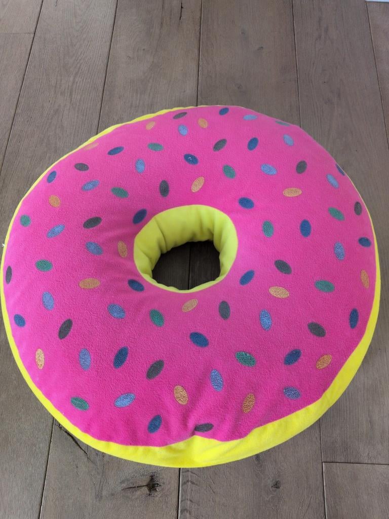 Donutkussen Gratis! Gereserveerd, Kinderen en Baby's, Speelgoed | Knuffels en Pluche, Ophalen