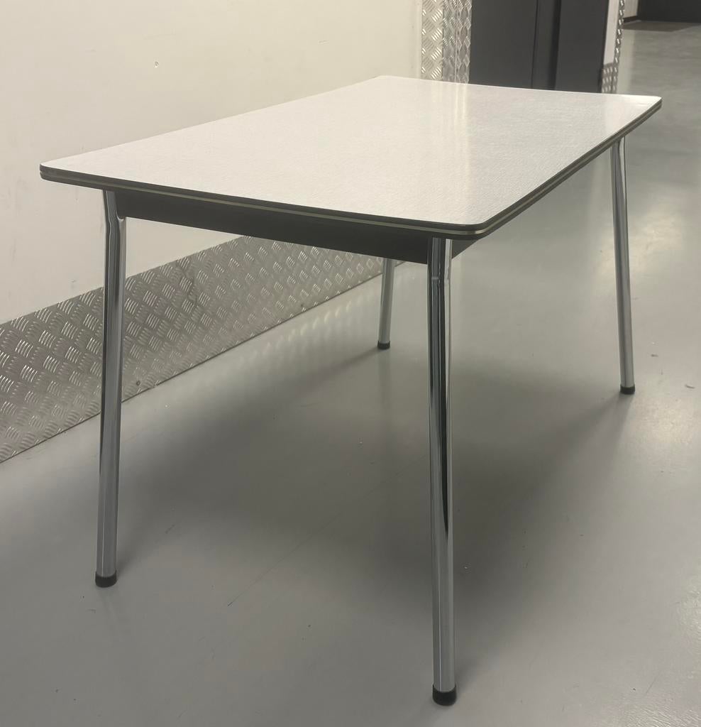 Table Vintage 70´s – Formica – Pieds Chromés Impeccables, Huis en Inrichting, Ophalen, Overige materialen, Gebruikt, 75 cm of meer