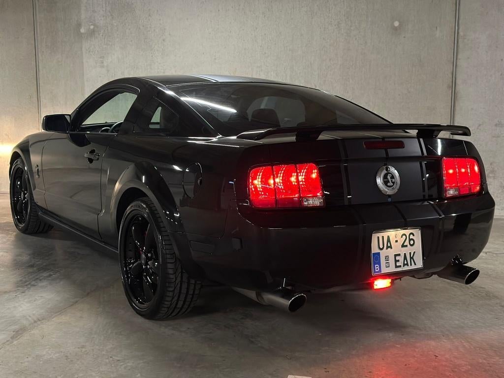 Ford Mustang 4.0i LPG | SHELBY LOOK | BORLA UITLAAT | UNIEK!, Auto's, Automaat, 4 zetels, Achterwielaandrijving, Zwart