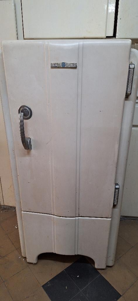 Frigo General Electric Années 70 (fonctionne), 120 à 140 cm, Avec compartiment congélateur, Enlèvement, Utilisé
