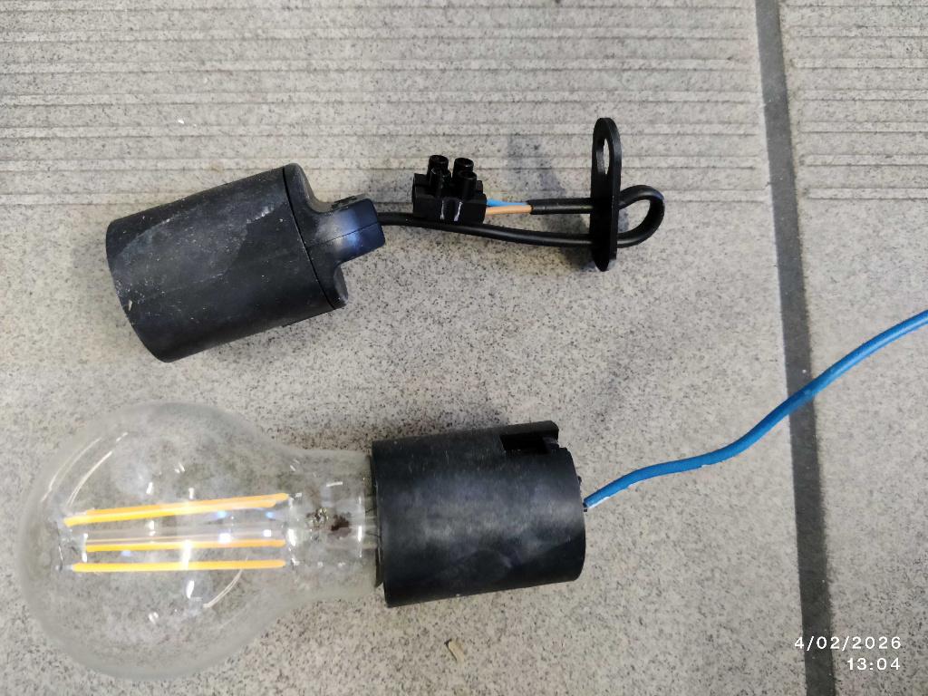 Lampfitting bouw, Ophalen, Zo goed als nieuw