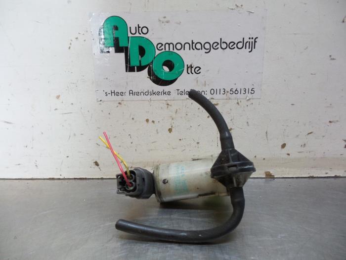 Pompe lave-glace avant d'un Nissan NV200, -, 3 mois de garantie, Utilisé, -