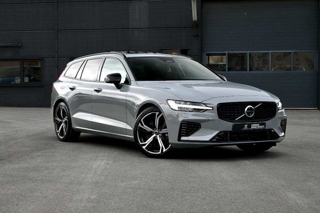 Volvo V60 T6  Plug In R-design Pano Harman ACC LED HUD 360, Auto's, Volvo, Automaat, 4 cilinders, Hybride Elektrisch/Benzine, Volvo Selekt