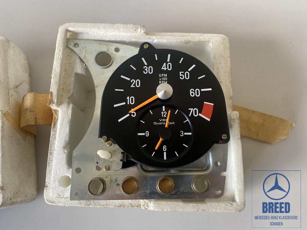 NOS toerenteller voor Mercedes-Benz R107 W116 280S 280SE 280, Autos : Pièces & Accessoires, Neuf, -, -, Enlèvement ou Envoi