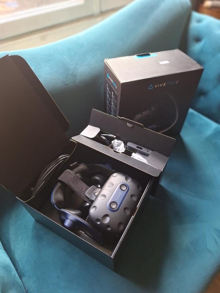Casque HTC Vive Pro 2, Consoles de jeu & Jeux vidéo, Virtual Reality, Enlèvement ou Envoi, Comme neuf, Lunettes VR, PC
