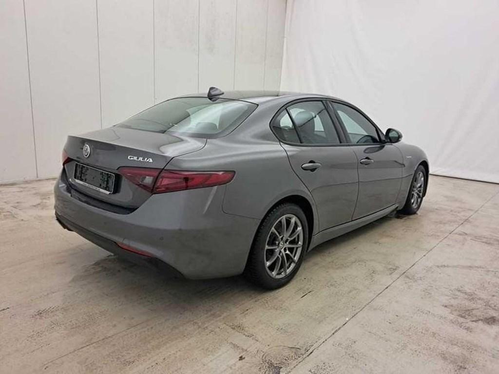 Alfa Romeo Giulia Giulia MY2022  RWD 22 JTD AUT Super, Argent ou Gris, Achat, Entreprise, Automatique