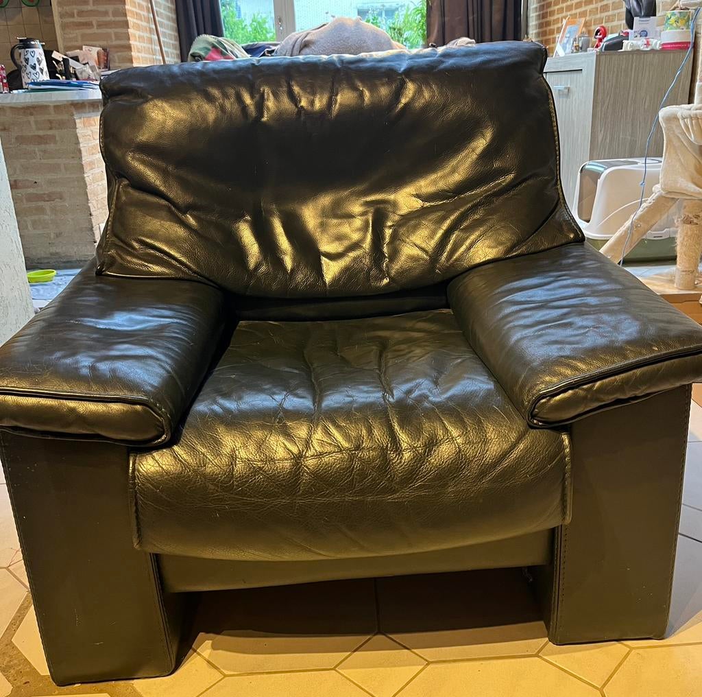 MOET WEG! 1-Zit - Lederen zetel, Huis en Inrichting, Zetels | Zetels, Gebruikt, Rechte bank, Eenpersoons, Minder dan 150 cm, 75 tot 100 cm