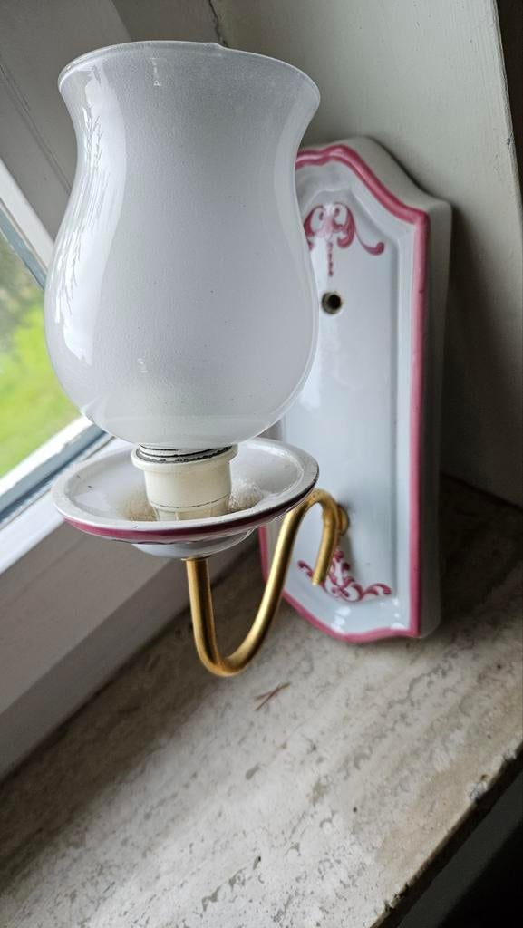 2 porceleinen muurlampjes handbeschilderd, Enlèvement ou Envoi