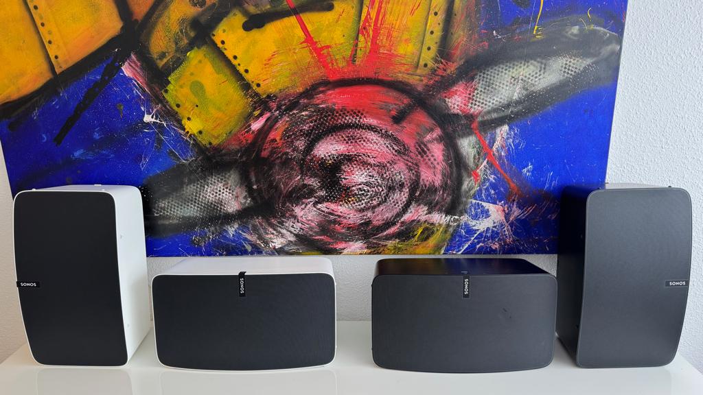 4 X Sonos Play 5 Gen 2, Enlèvement ou Envoi, Comme neuf, Haut-parleurs Frontaux, Arrière ou Stéréo, Sorento