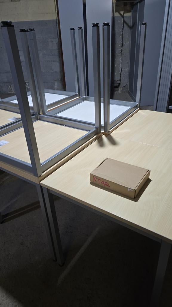 Table de réunion, bureau, cuisine  professionnelle 70x70, Enlèvement ou Envoi, 50 à 100 cm, Métal, 50 à 75 cm