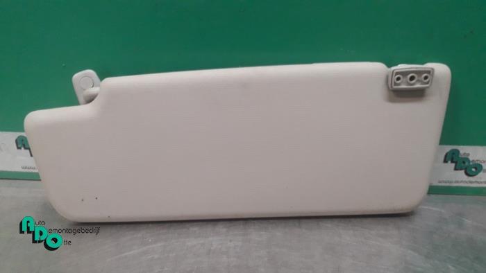 Pare-soleil d'un Volkswagen Touran (Touran 03-), Volkswagen, -, 3 mois de garantie, Utilisé