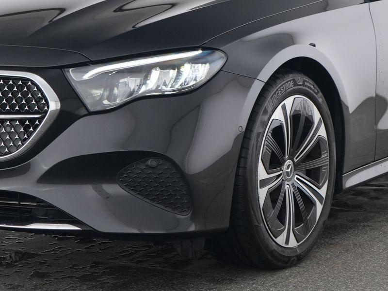 Mercedes-Benz E-klasse 300 e Break Luxury Line | Distronic |, Autos, Argent ou Gris, Achat, Entreprise, https://public.car-pass.be/vhr/4deb34cc-3d15-48ba-be3c-a2b6714247ef