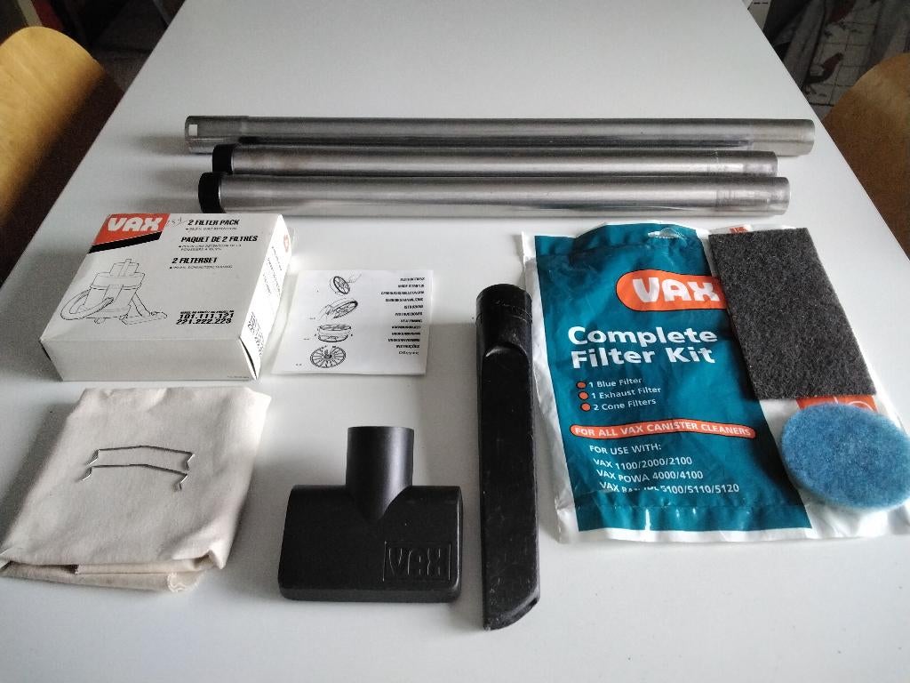 Accessoires aspirateur/tubes/embouts/sacs + filtres VAX, Enlèvement ou Envoi, Comme neuf, Aspirateur