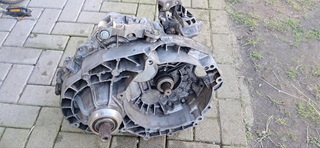 T5  2500dti versnellingsbak, Auto-onderdelen, Ophalen
