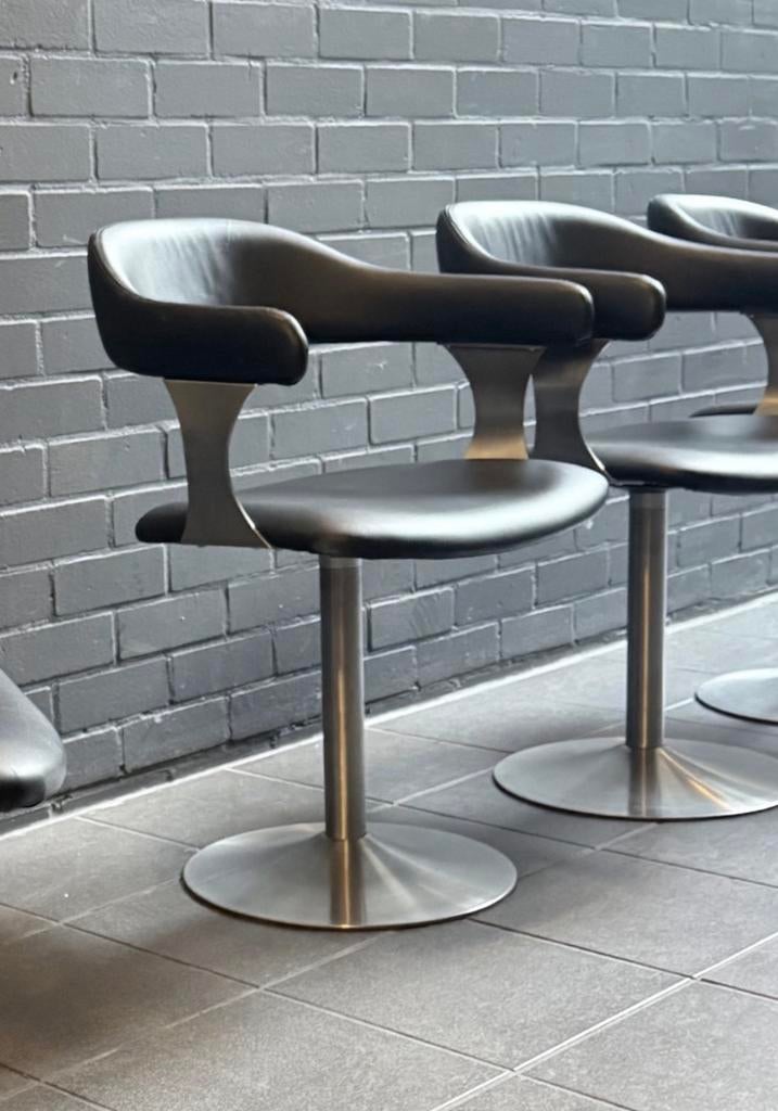 4 Vintage Space Age Chairs, Black, Brushed Stainless Steel, Ophalen, Zo goed als nieuw