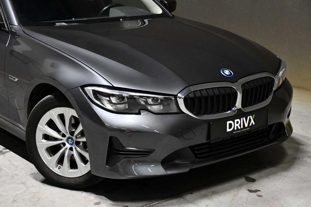 BMW 3 Serie 320 320e Touring - ADVANTAGE - TREKHAAK - CARPLA, Auto's, Automaat, 1998 cc, Achterwielaandrijving, Gebruikt