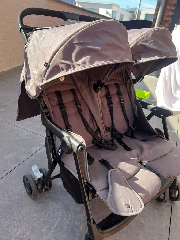 Tweelingwagen JOIE, Ophalen