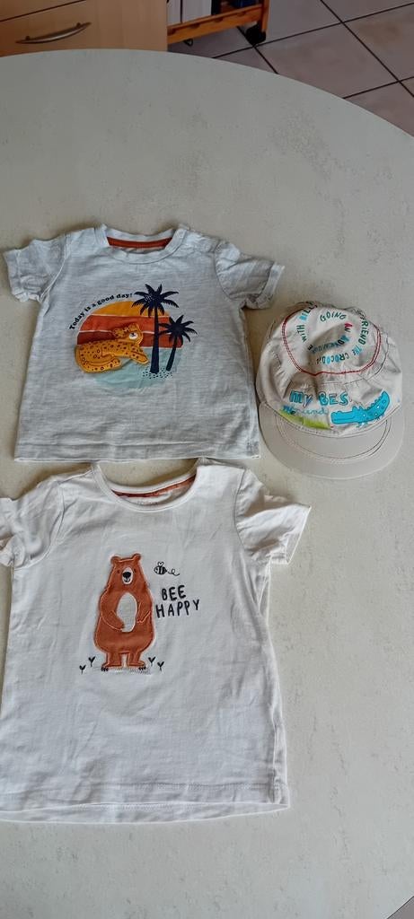 2 tee-shirt pour garçons taille 80, Garçon, C&A, Enlèvement ou Envoi, Comme neuf