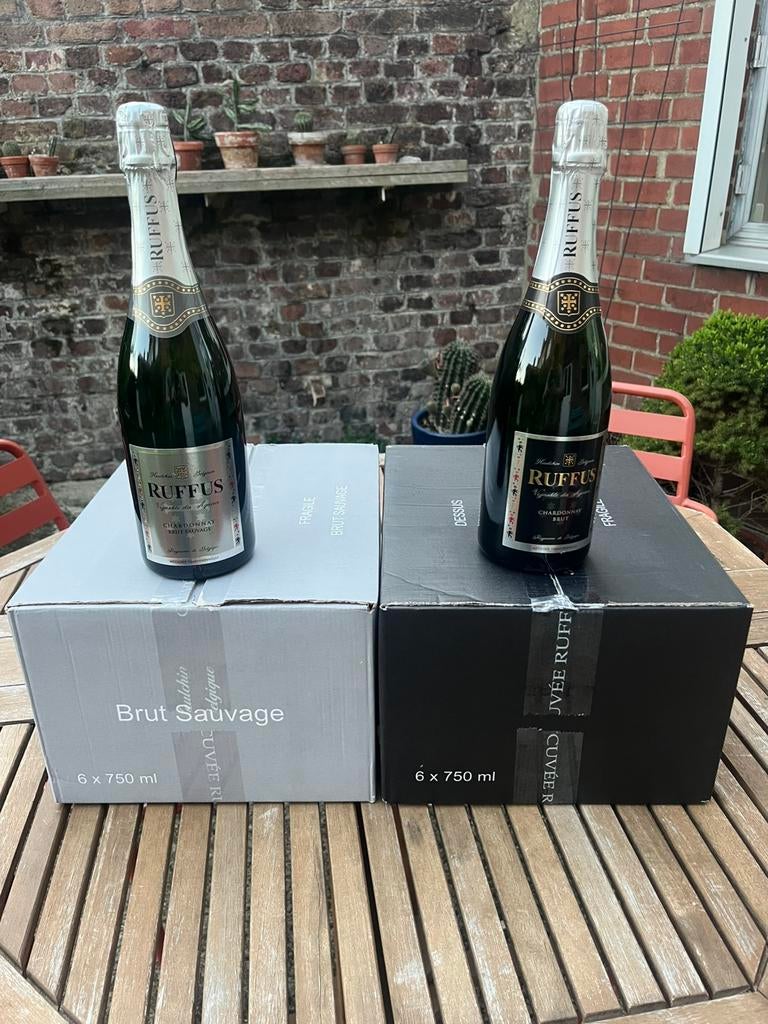 Ruffus – Vin mousseux belge premium, Collections, Vins, Enlèvement ou Envoi, Comme neuf, Champagne