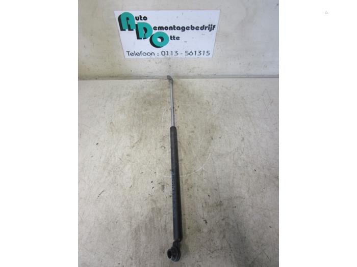 Amortisseur à gaz arrière gauche d'un Honda Civic (Civic 8, Autos : Pièces & Accessoires, Carrosserie & Tôlerie, Honda, Utilisé