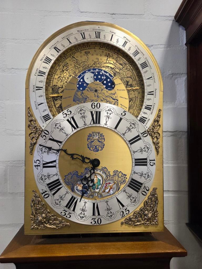 Recherchés : cloches Christiaan Huygens, Kieninger, Warmink,, Enlèvement