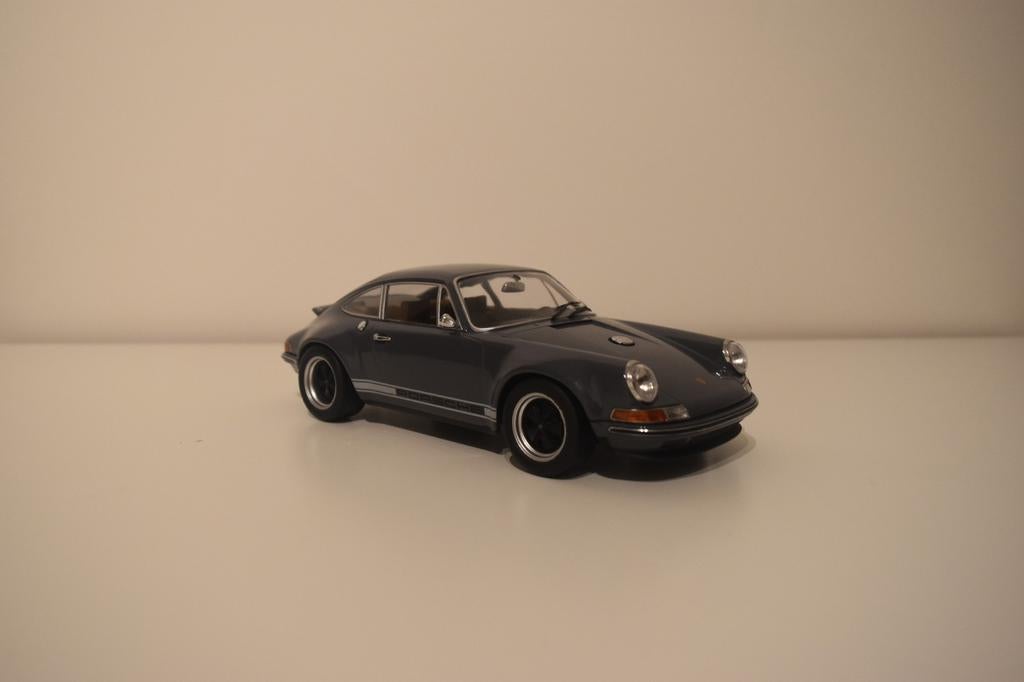KK Scale Porsche 911 coupe by Singer 1:18, Enlèvement, Comme neuf, Voiture, Autres marques