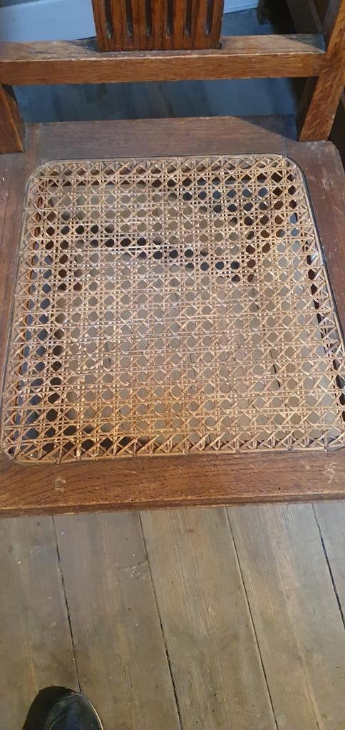 4 antieke stoelen te koop, Ophalen