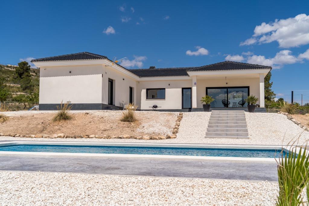 CCP103 - Villa de luxe récemment construite avec 4 chambres, Immo, Étranger, Espagne, Maison d'habitation, Campagne